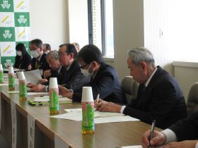 意見交換会の様子（町側）