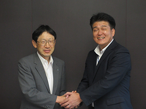 内記町長と中邨地方参事官