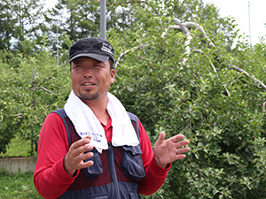 取組内容について説明する畑澤さん
