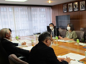 山田地方参事官