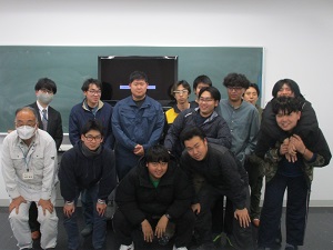 水田経営学部生の皆さんと宮城県拠点職員