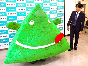 思いのほかデカい「ペロリン」参上！