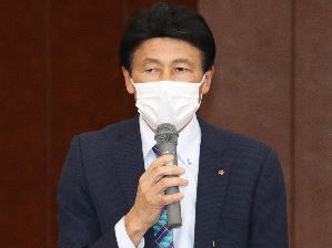 朝日町  川口副町長