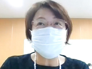 挨拶する米沢栄養大学 北林教授
