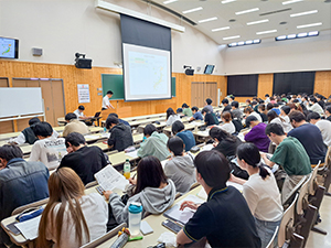 講義に参加した生徒のみなさん