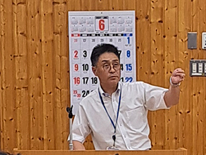 講義を行う山形県拠点職員