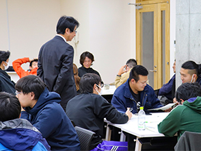 グループ討議の様子1