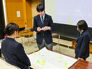 グループ討論の様子