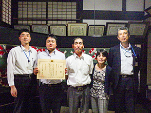 中川代表（中央）、石川副地方参事官（右）