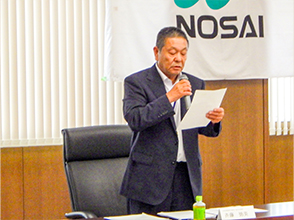 挨拶する山形県収入保険加入推進協議会 斉藤会長