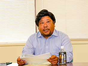 実施計画の概要を説明する 富並青柳農産青柳代表取締役