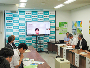 WEB形式で参加した関係機関とも情報交換を行いました