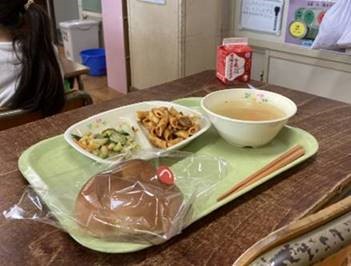 生産量県内トップの地場産小麦100％のパンを学校給食に