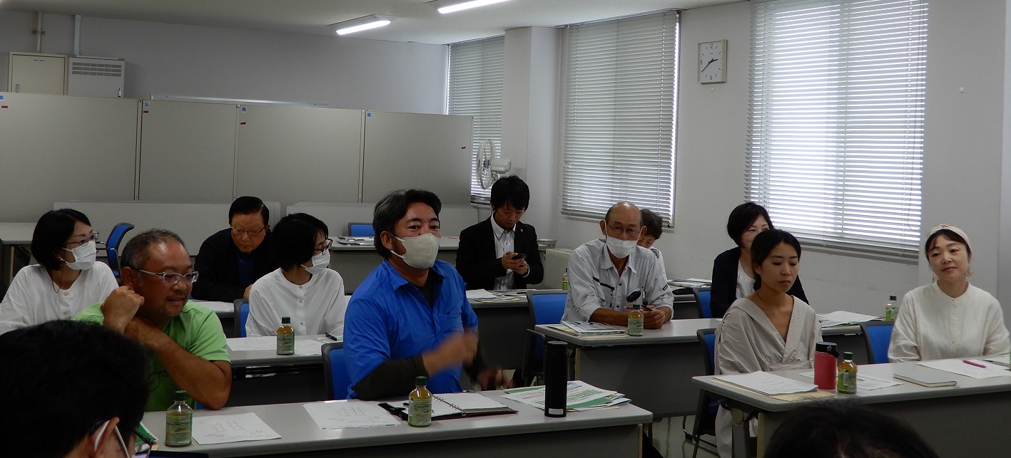 長良公園オーガニックマルシェの皆さん
