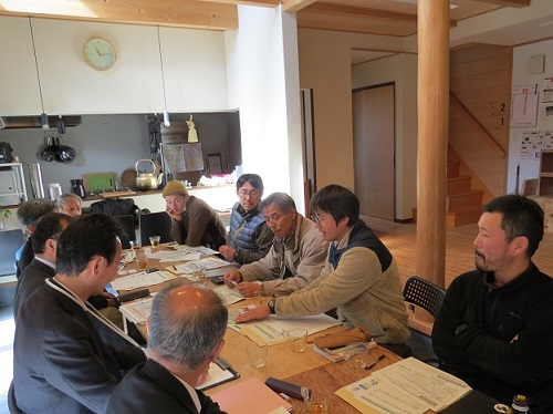 意見交換の様子（令和7年2月19日撮影）