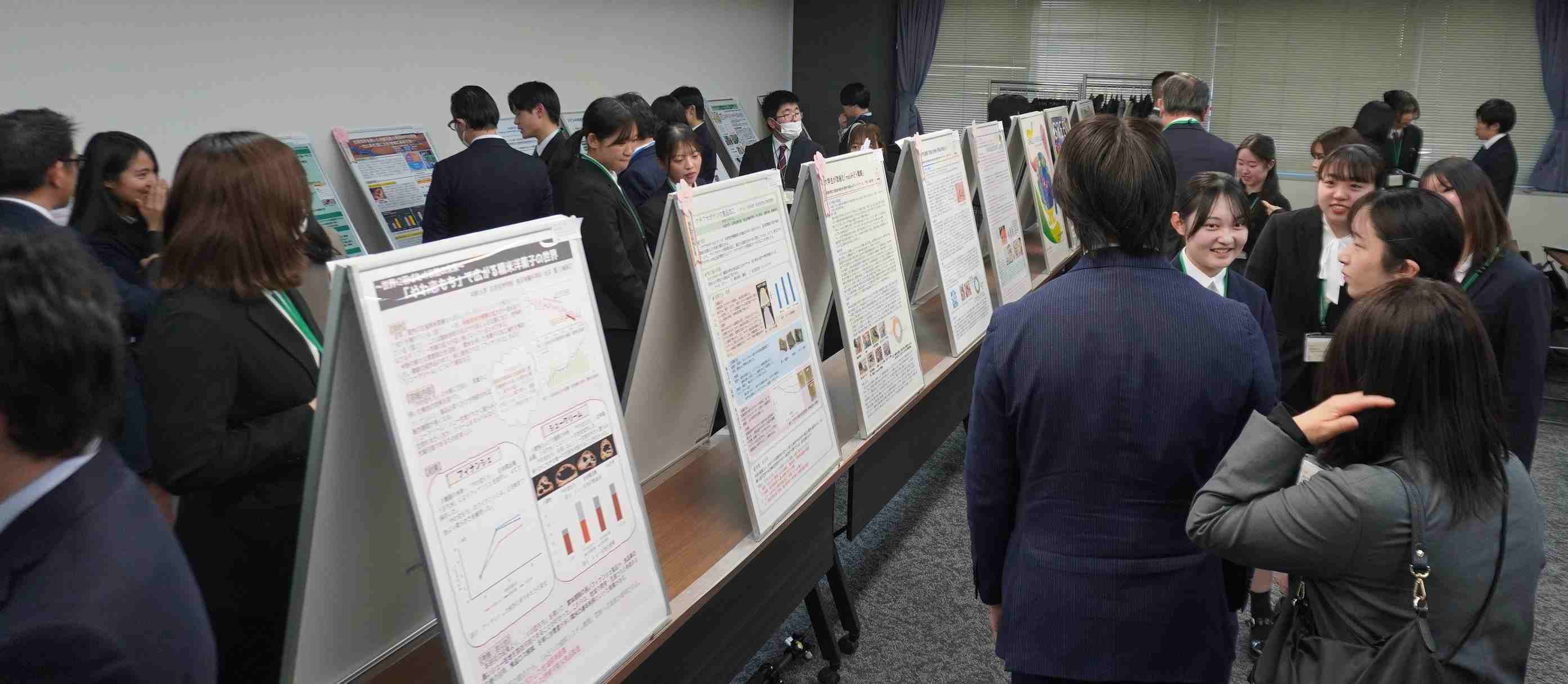 ポスターセッションの写真