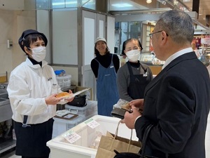 事業者との交流の様子