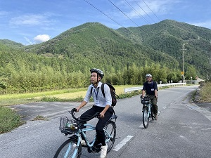 豊かな自然の中、里山サイクリング（10月2日）