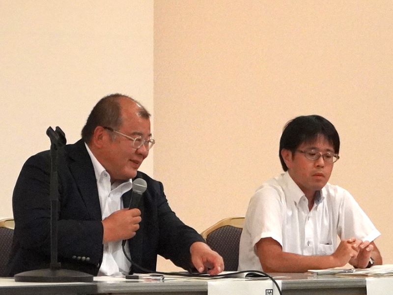 岡崎市 小林 哲夫氏（左）、川合 弘晃氏（右）