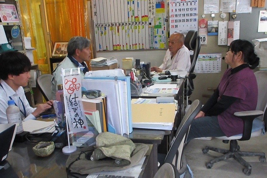 農事組合法人百笑楽匠との意見交換の様子