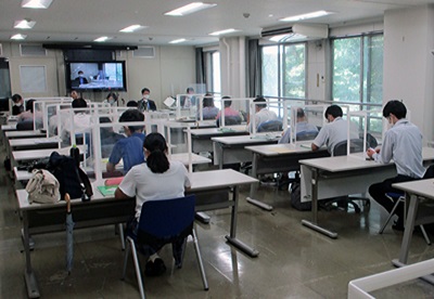 説明会の様子