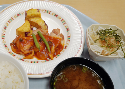 地下食堂