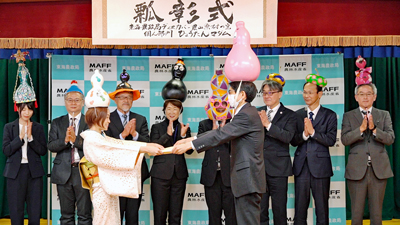 竹内氏