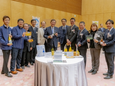 石破総理大臣らとの歓談