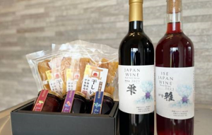自社製品（干し芋、ジャム、ワイン）