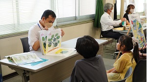 やさいクイズの様子