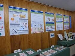 ポスター展示の様子1