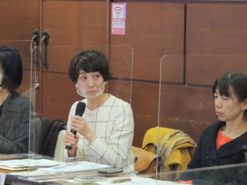 懇談会の様子3