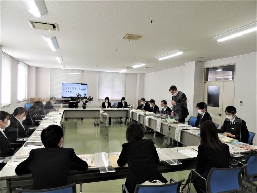 懇談会の様子１
