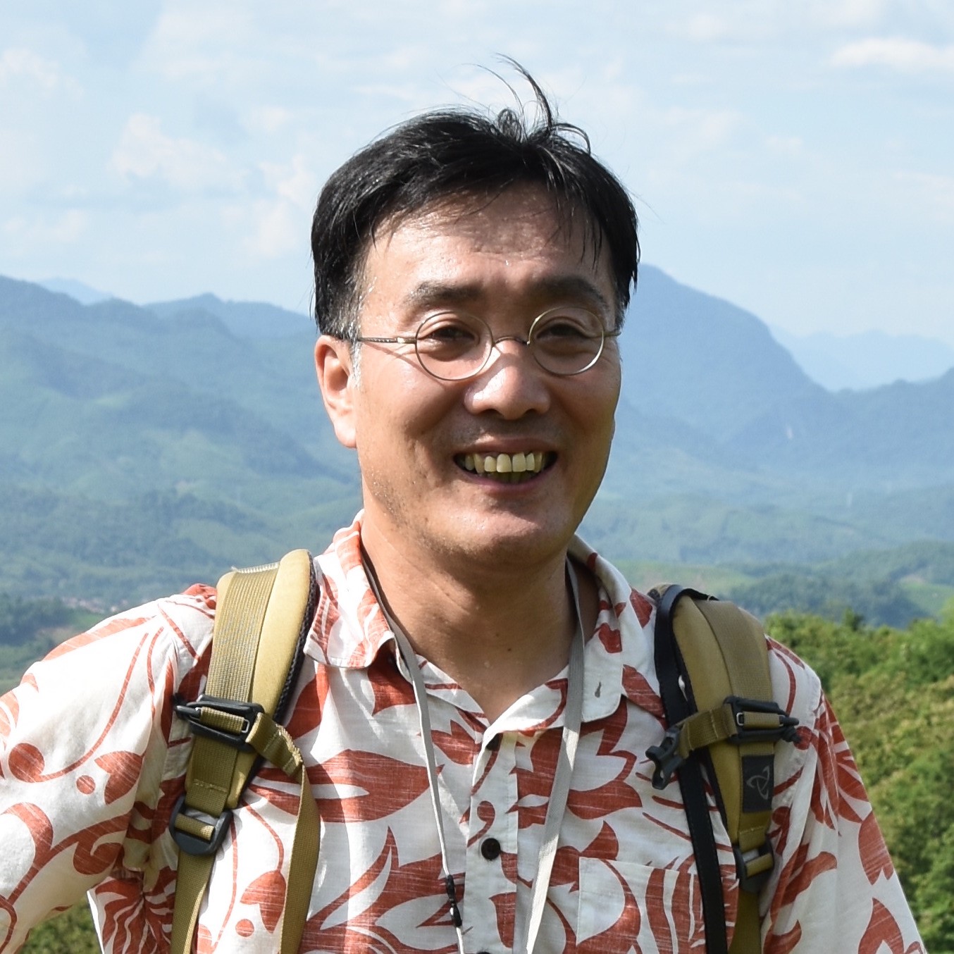 横山智氏